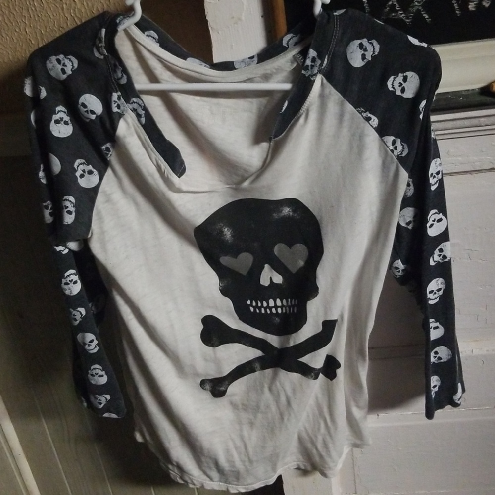 Long sleeve shirt